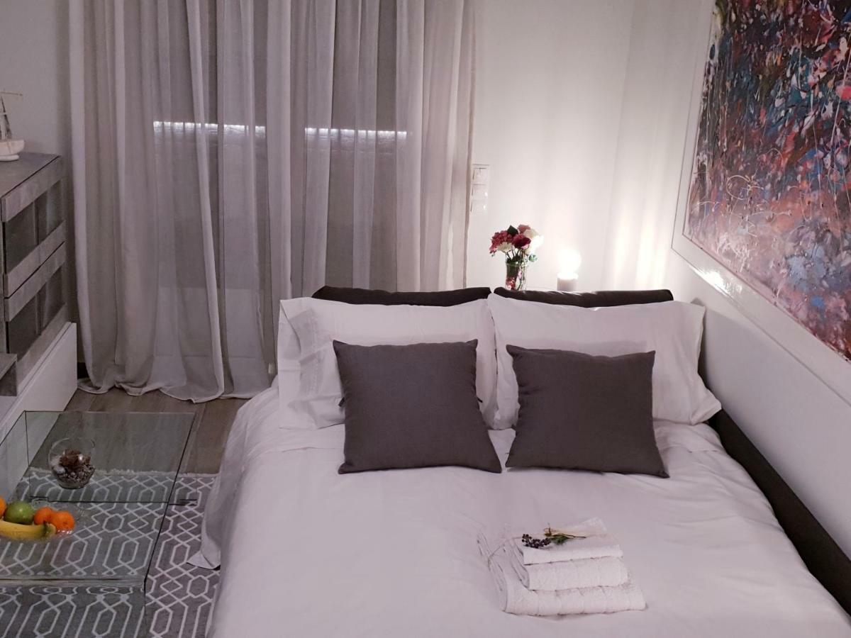Beautiful Brand New Apartment Seaside Athen Eksteriør bilde