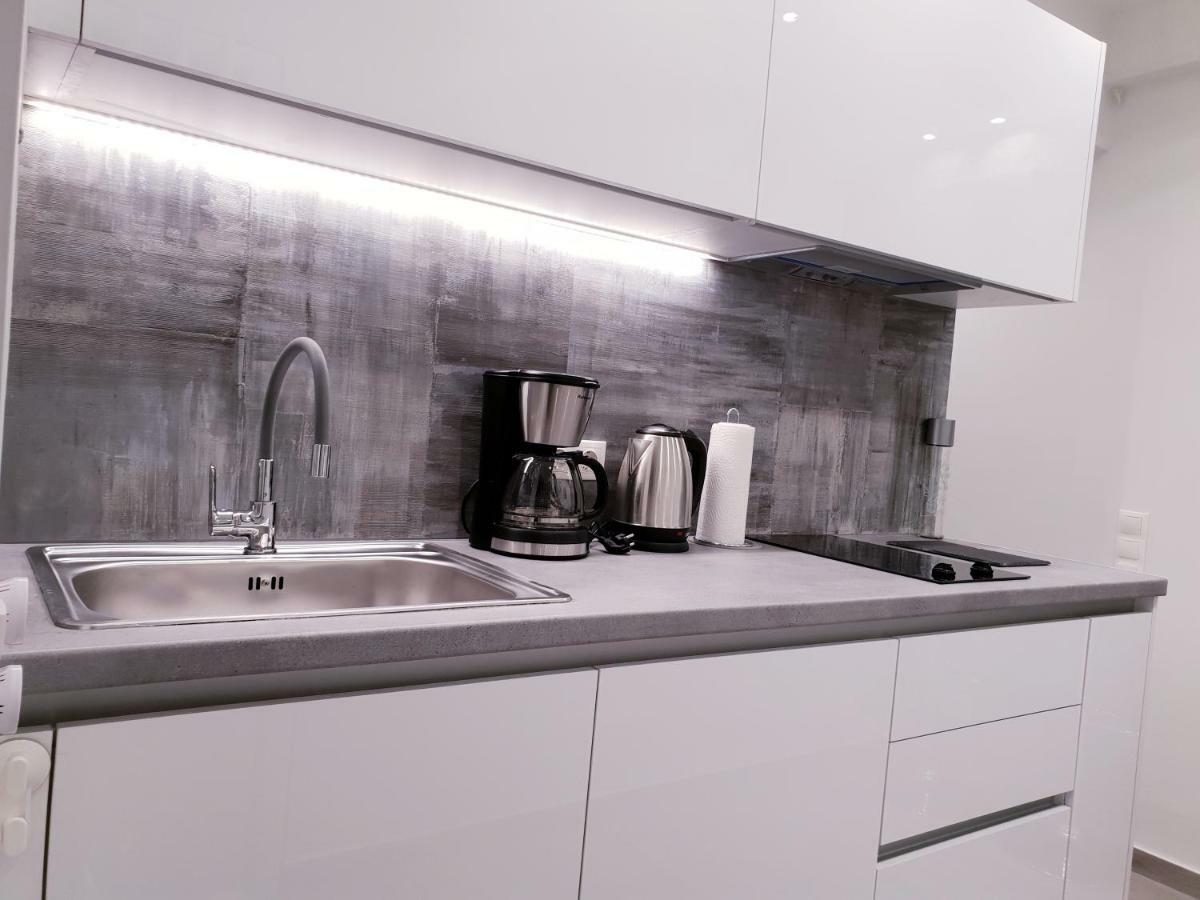 Beautiful Brand New Apartment Seaside Athen Eksteriør bilde